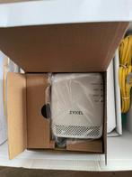 Zyxel t50 t mobile set met glasvezel converter, Computers en Software, Routers en Modems, Ophalen, Zo goed als nieuw, Router met modem