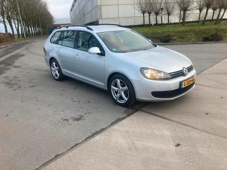 Volkswagen Golf 1.2 TSI Variant apk 2027 grote beurt zuinig, Auto's, Volkswagen, Particulier, Golf, ABS, Airbags, Airconditioning