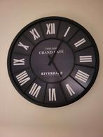 Te koop! Mooie wandklok van Riverdale, Ophalen, Zo goed als nieuw, Wandklok