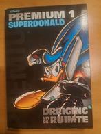 Superdonald Premium 1 - Dreiging uit de Ruimte, Boeken, Eén stripboek, Ophalen of Verzenden, Gelezen