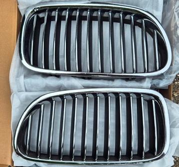 Originele grille BMW F10, F11 5-serie, chrome beschikbaar voor biedingen