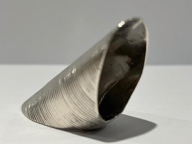 19e eeuws zilver naairing met ribpatroon., Antiek en Kunst, Antiek | Goud en Zilver, Zilver, Ophalen of Verzenden