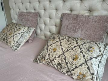 Sierkussens set van 4 | roze beige beschikbaar voor biedingen