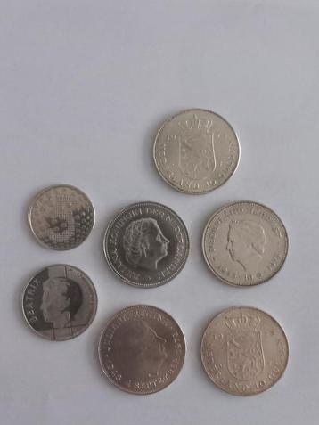 Nederland 6 zilveren tientjes en 1 zilveren 5 euro beschikbaar voor biedingen