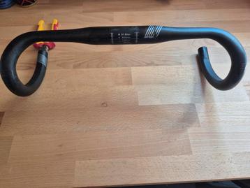 FSA SL-K 42cm stuur beschikbaar voor biedingen