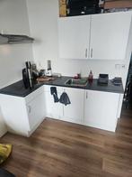 Studio the huur voor 5 maanden, Studio