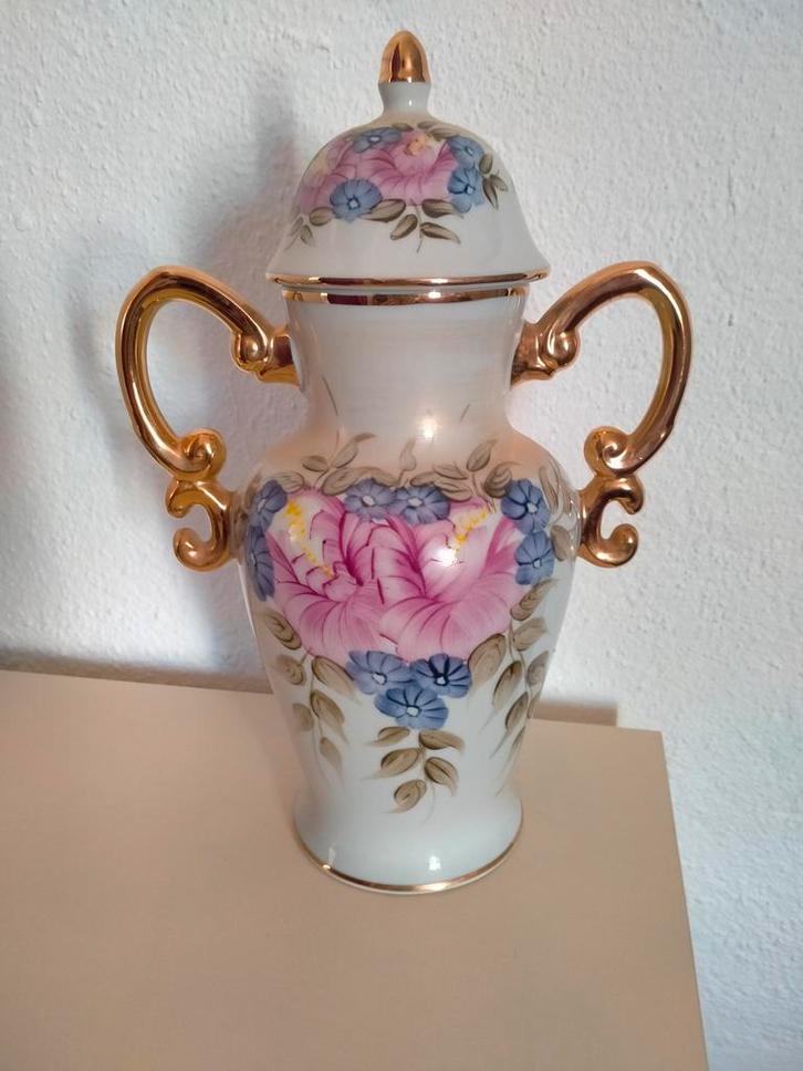 Vintage Portugese Vaas met Deksel, Huis en Inrichting, Woonaccessoires | Vazen, Zo goed als nieuw, Wit, Minder dan 50 cm, Aardewerk of Porselein