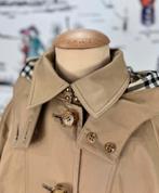 Burberry meisjes trenchcoat jas maat 8, Kinderen en Baby's, Burberry, Customercare@burberry.com, Burberry EU, Zo goed als nieuw