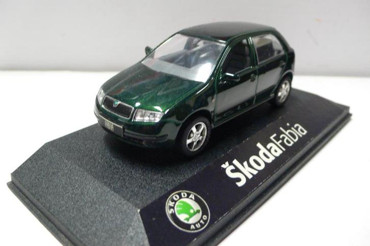 skoda fabia -eerste type- kaden tjechie  1/43, Hobby en Vrije tijd, Modelauto's | 1:43, Nieuw, Auto, Overige merken, Verzenden