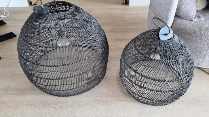 HK Living rotan lamp L en M, Huis en Inrichting, Lampen | Lampenkappen, Gebruikt, Rond, Zwart, Ophalen