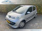 Peugeot 107 1.0i 12V XS Automaat I Airco, Auto's, Peugeot, Stof, Gebruikt, Zwart, 4 stoelen