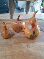 Vintage houten set, snijwerk appel en peer. Houten doosjes, Antiek en Kunst, Ophalen of Verzenden