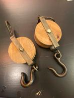 Twee Vintage Houten Katrollen, Ophalen
