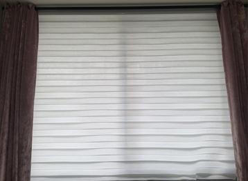 2 Duo rolgordijnen - Wegens verhuizing! beschikbaar voor biedingen