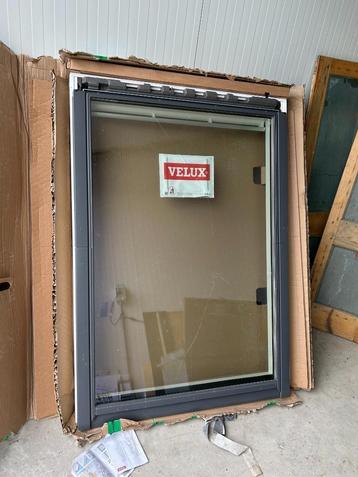velux dakraam  beschikbaar voor biedingen