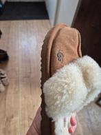 Suede Pantoffels van UGGS, Ophalen, UGG, Beige, Pantoffels of Sloffen