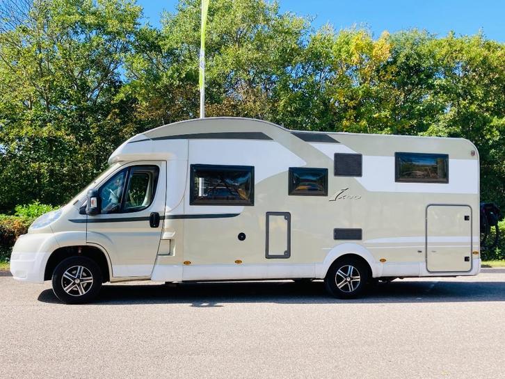 Een nette en mooie Bürstner Ixeo IT 726 halfintegraal, Caravans en Kamperen, Campers, Particulier, tot en met 4, Half-integraal