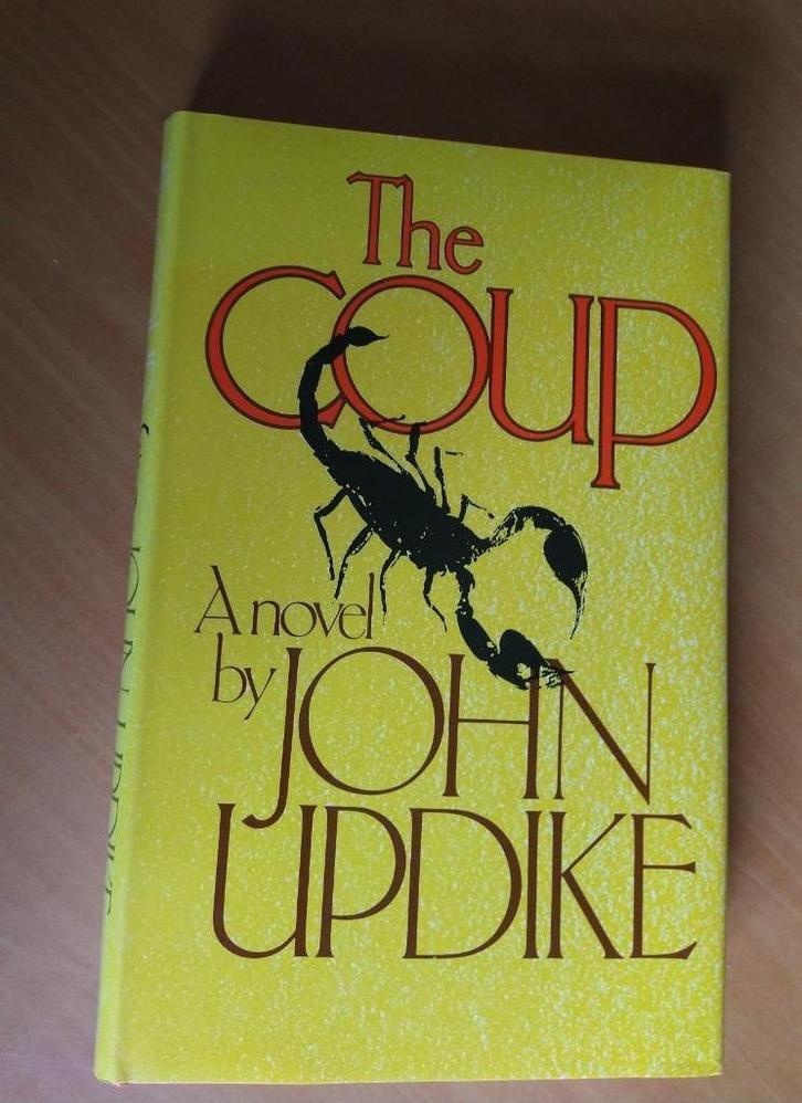 Updike, John. The Coup, Boeken, Literatuur, Zo goed als nieuw, Ophalen of Verzenden