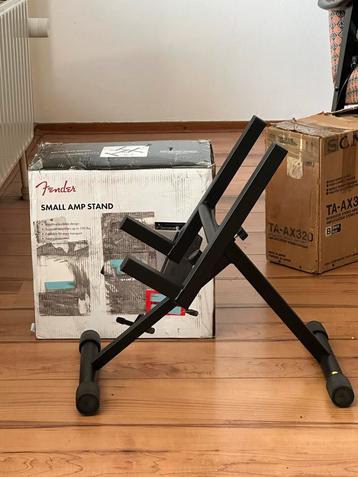 Fender Small Amp Stand - Nieuw beschikbaar voor biedingen