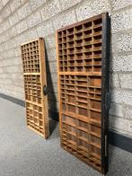 Mooie antieke houten vintage letterbakken, Ophalen, Gebruikt