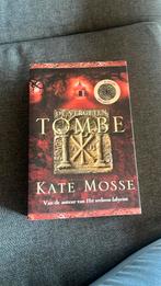 Kate Mosse - Vergeten Tombe, Ophalen of Verzenden, Zo goed als nieuw, Nederland, Kate Mosse