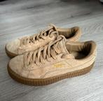 Puma schoenen maat 39 beige/bruin, Ophalen of Verzenden, Zo goed als nieuw, Beige, Sneakers of Gympen