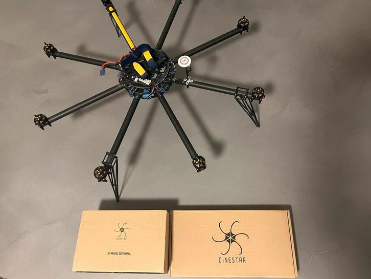 drone Freefly Cinestar, tegen aannemelijk bod, Audio, Tv en Foto, Drones, Nieuw, Professionele drone, Overige merken, Gimbal (camerastabilisatie)