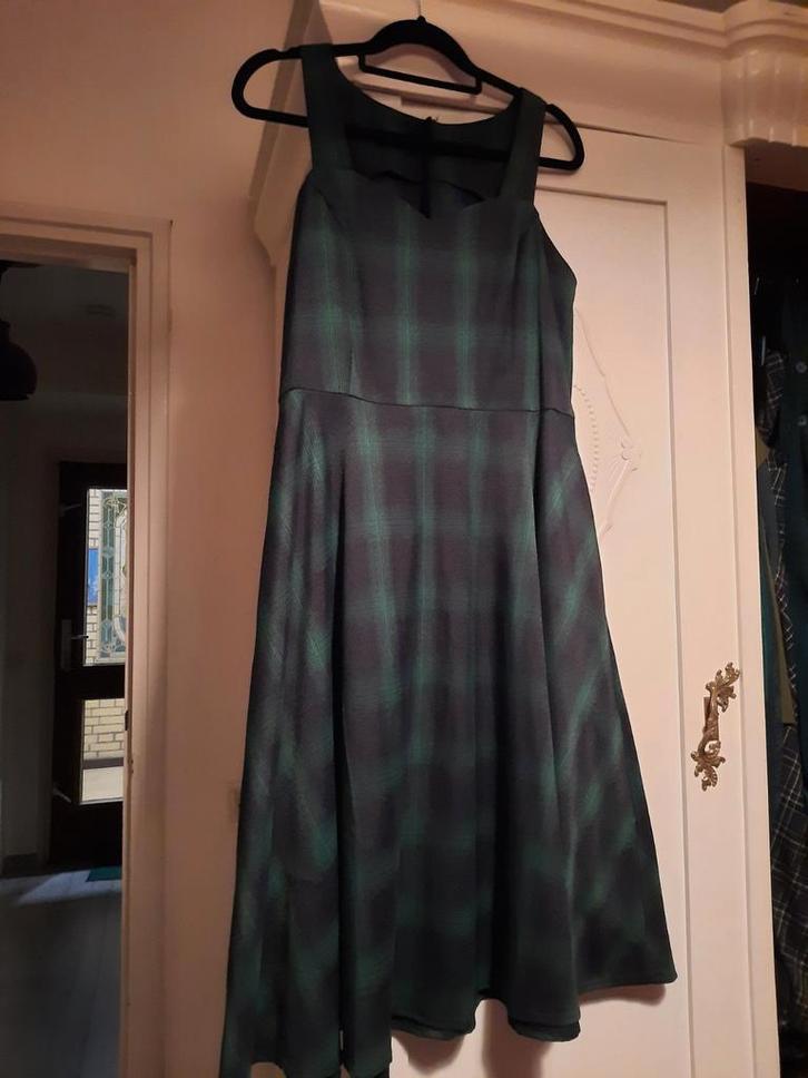 Mooie tartan jurk zwart groen-petrol,maat L topvintage, Kleding | Dames, Jurken, Nieuw, Maat 38/40 (M), Groen, Knielengte, Ophalen of Verzenden