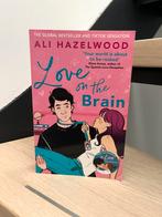 Love on the Brain - Ali Hazelwood (Engels), Ophalen of Verzenden, Zo goed als nieuw, Ali Hazelwood, Wereld overig