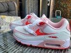 Te koop aangeboden maat 39 maar valt kleiner uit, Sport en Fitness, Ophalen of Verzenden, Nieuw, Nike