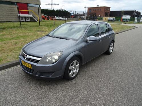 Opel Astra 1.8 Executive, Auto's, Opel, Bedrijf, Te koop, Astra, ABS, Airbags, Boordcomputer, Centrale vergrendeling, Cruise Control
