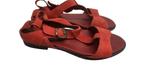 rode sandalen van Think! maat 41 (07424), Kleding | Dames, Schoenen, Ophalen of Verzenden, Zo goed als nieuw, Sneakers of Gympen