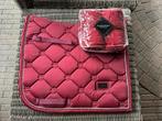Equestrian Stockholm dekje bordeaux dressuur full bandages, Dieren en Toebehoren, Paarden en Pony's | Dekens en Dekjes, Ophalen of Verzenden