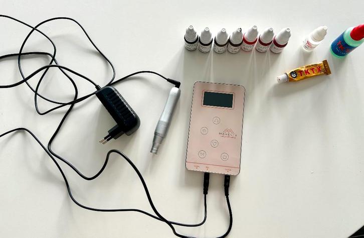 Volledig pakket SPMU semi permanente makeup, Sieraden, Tassen en Uiterlijk, Uiterlijk | Cosmetica en Make-up, Zo goed als nieuw