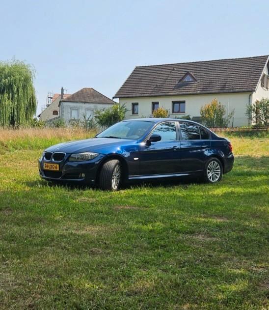 BMW 3-Serie 320i 2010 Blauw, Auto's, BMW, Particulier, 3-Serie, ABS, Adaptieve lichten, Airbags, Airconditioning, Alarm, Bluetooth