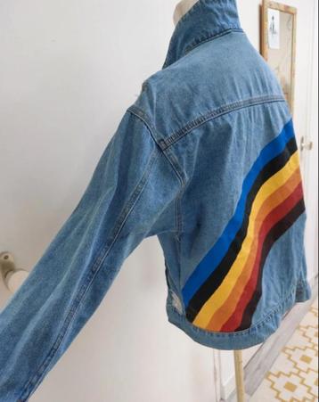 Spijkerjasje met regenboog Noisy May maat S/M/L beschikbaar voor biedingen