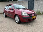 Renault Clio 1.4 16V RT 3DR 2003 Rood, Beige, 1200 kg, Handgeschakeld, 955 kg