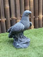 Arend, Ophalen, Nieuw, Beton, Dierenbeeld