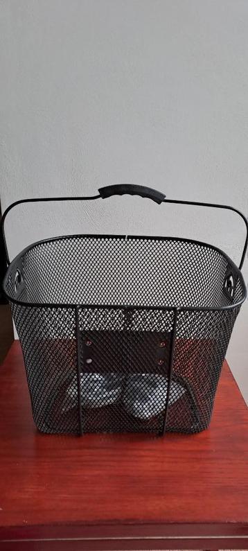 fietsenmand beschikbaar voor biedingen