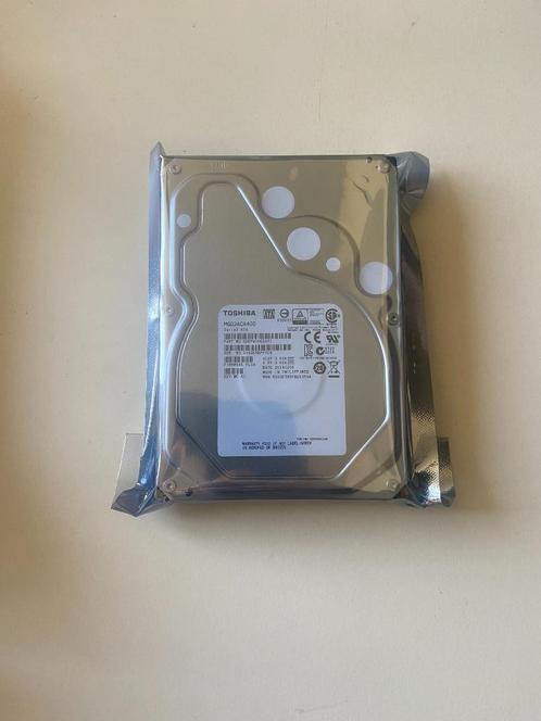 Toshiba 4tb NAS HDD *MG03ACA400* (0 uur - meerdere stuks), Computers en Software, Harde schijven, HDD, SATA, Ophalen of Verzenden