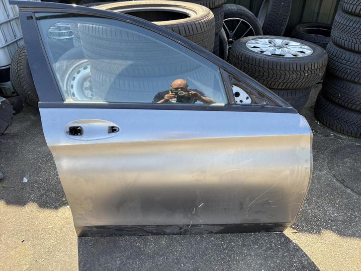 Rechtsvoor deur W205 C Klasse mat grijs, Auto-onderdelen, Carrosserie en Plaatwerk, Deur, Mercedes-Benz, Voor, Rechts, Gebruikt
