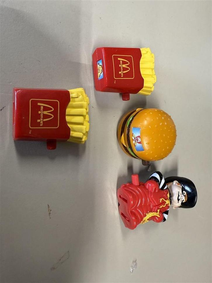 McDonalds Happy Meal 1995 Vintage Wind Up Toys Fries Burger, Verzamelen, Poppetjes en Figuurtjes, Zo goed als nieuw, Ophalen of Verzenden