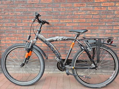 Batavus Snake 26inch 48cm vrijwel nieuwstaat!, Fietsen en Brommers, Fietsen | Jongens, Zo goed als nieuw, 26 inch of meer, Handrem
