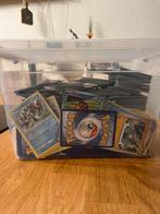 Grote doos vol met pokemon kaarten!, Ophalen, Zo goed als nieuw, Meerdere kaarten