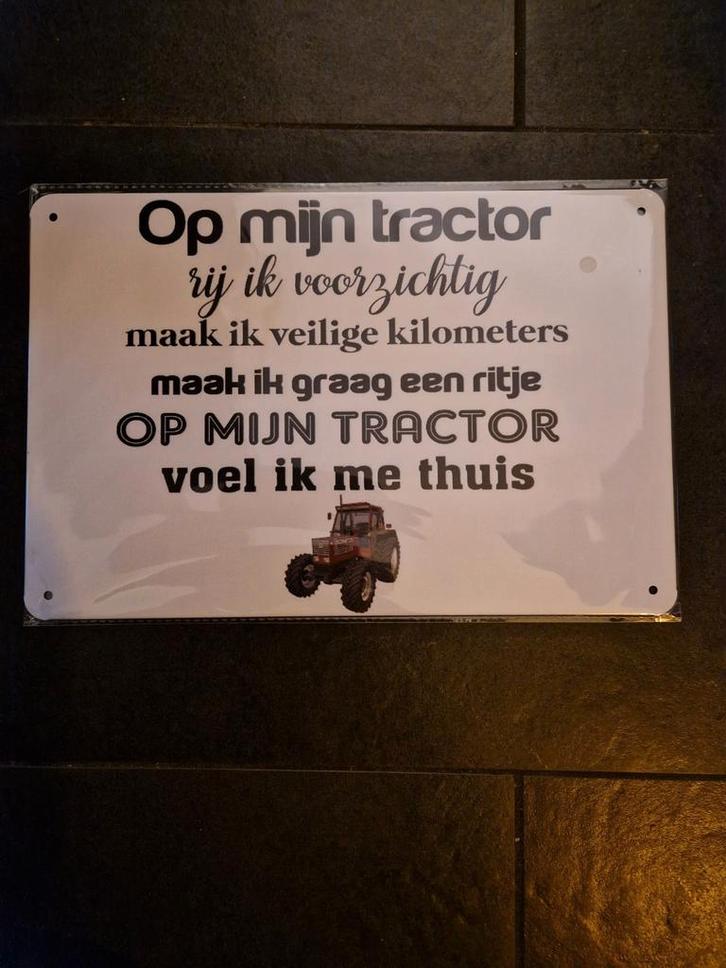 Op mijn tractor Fiatagri reclamebord, Verzamelen, Merken en Reclamevoorwerpen, Nieuw, Reclamebord, Ophalen of Verzenden