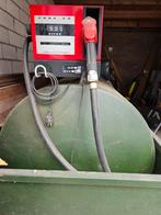 Dieseltank 2100L met pomp en lekbak, Zakelijke goederen, Machines en Bouw | Industrie en Techniek, Ophalen