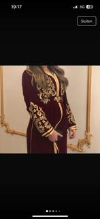 Handmade moroccon dress, Eén persoon