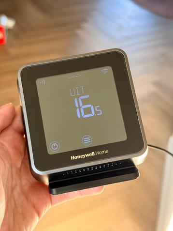 Nette Honeywell T6R Smart Thermostaat incl. ketelmodule beschikbaar voor biedingen