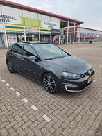 Volkswagen Golf 1.4 TSI Phev 150KW GTE 5D 2015 Pano, Auto's, 62 €/maand, Overige kleuren, Overige bekleding, 1499 kg