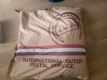 Zitzak  beschikbaar voor biedingen